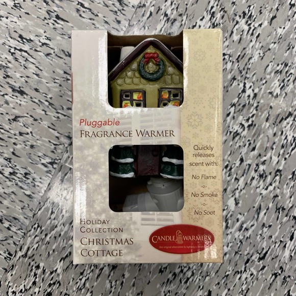 Candle Warmers Christmas Cottage Snow House Pluggable Fragrance Warmer Ceramic - Picture 3 of 8